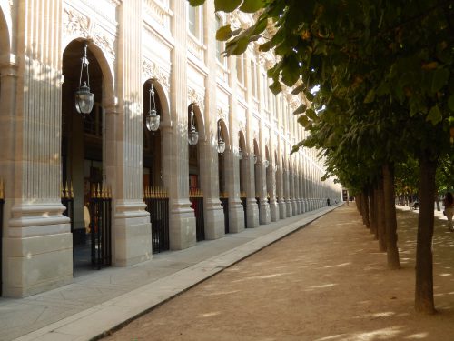 Le Palais Royal : haut lieu de l’histoire de France et de la vie ...